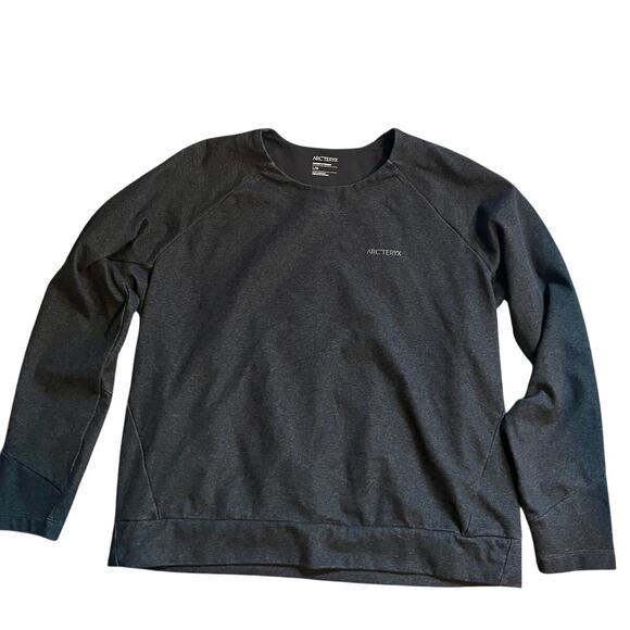 Arc'teryx Tops - ARC'TERYX Delta pull over crew dark grey size large
